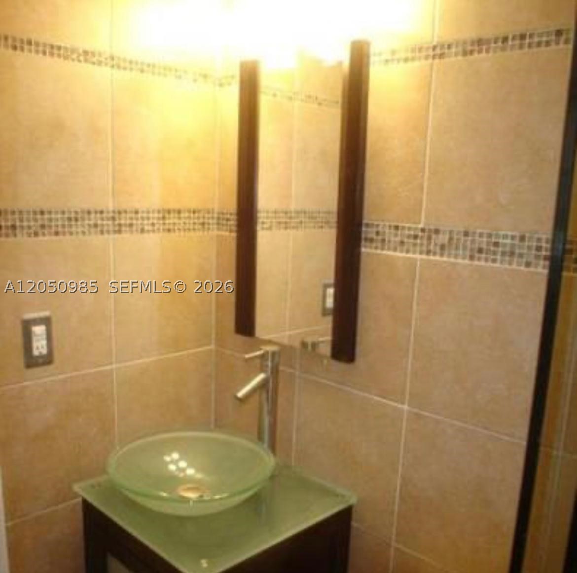 SUNSHINE BAY CONDO - Residential Lease
