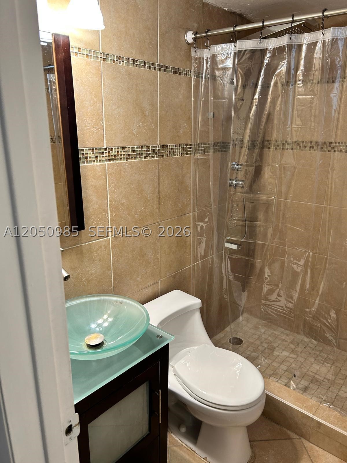 SUNSHINE BAY CONDO - Residential Lease