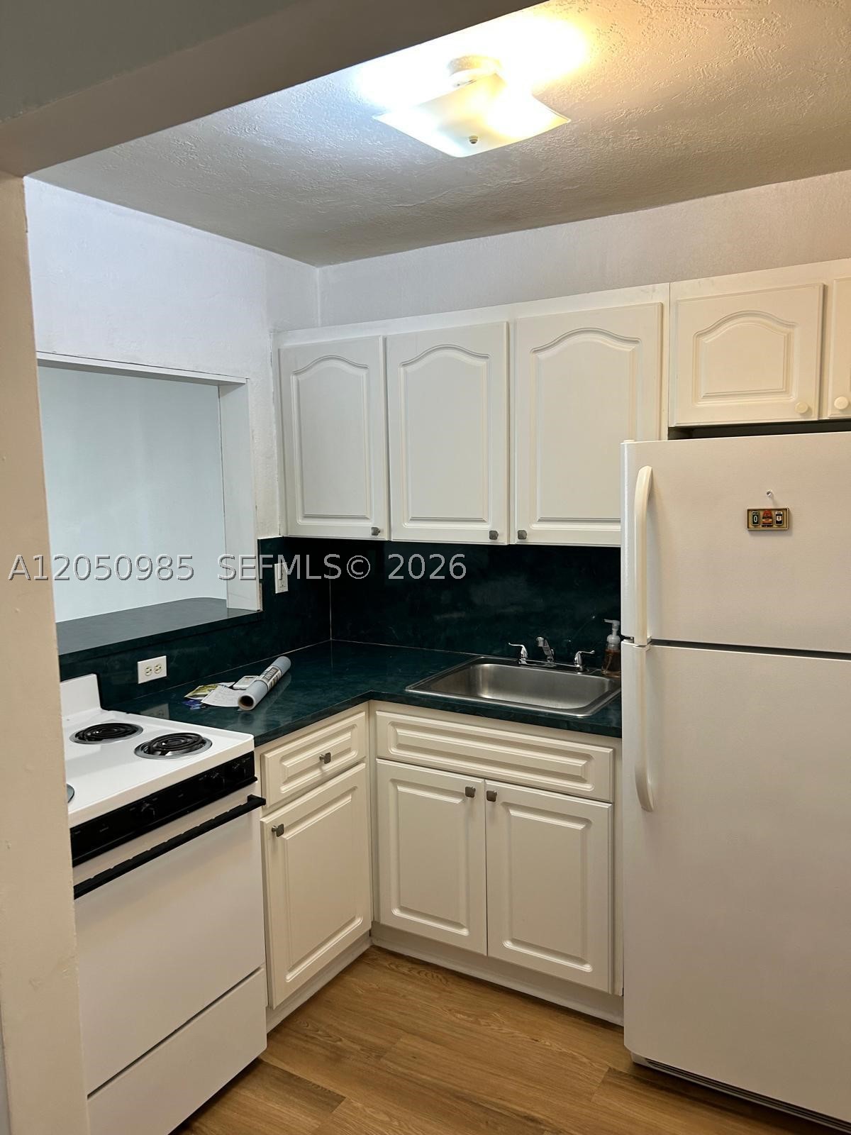 SUNSHINE BAY CONDO - Residential Lease