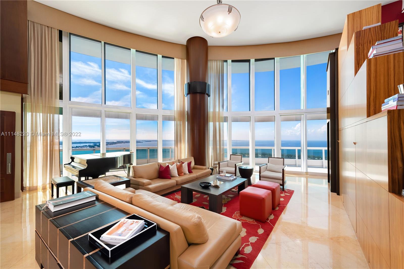 SANTA MARIA CONDO - Residential