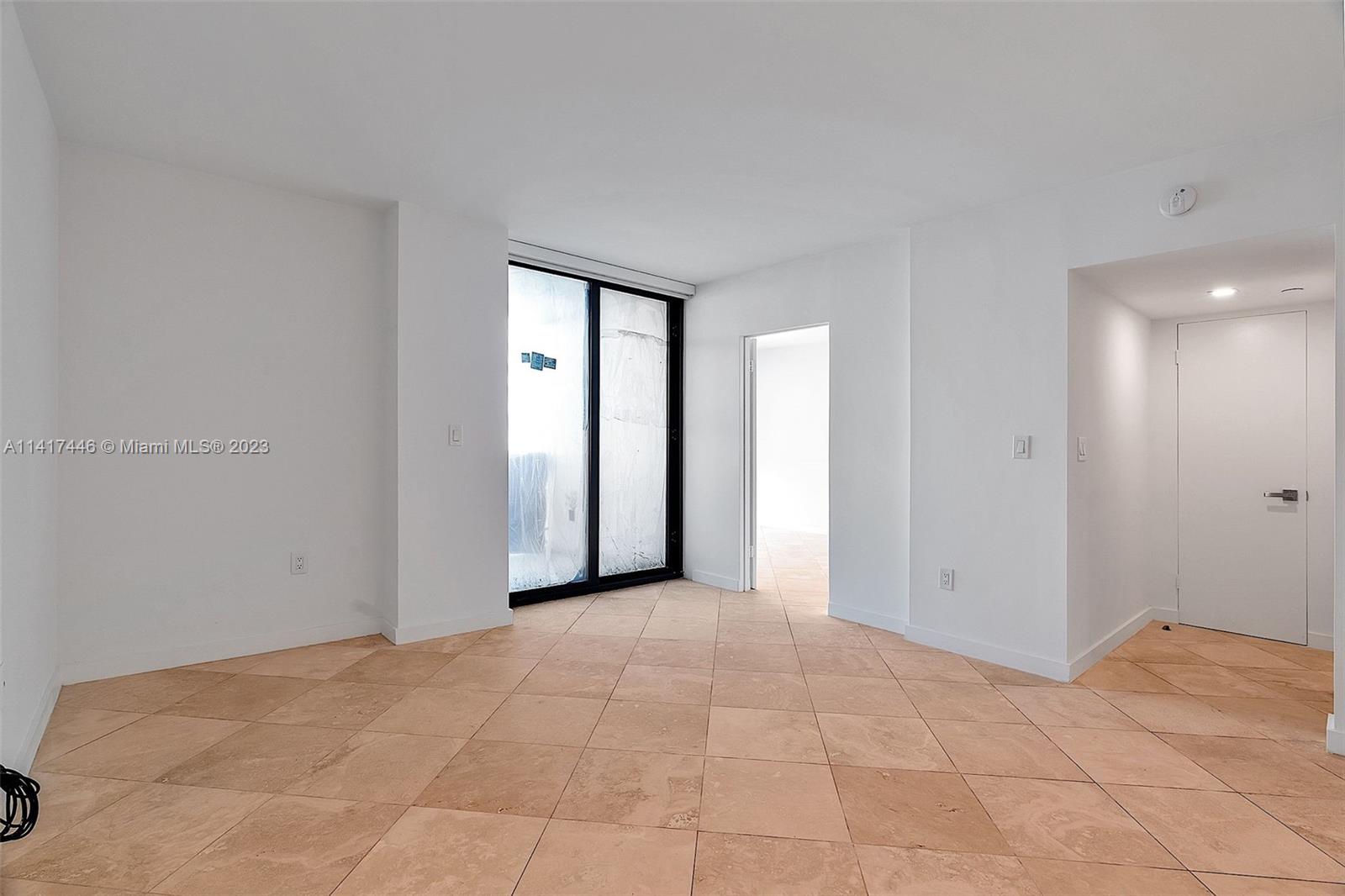 NINE ISLAND AVENUE CONDO - Residential Lease