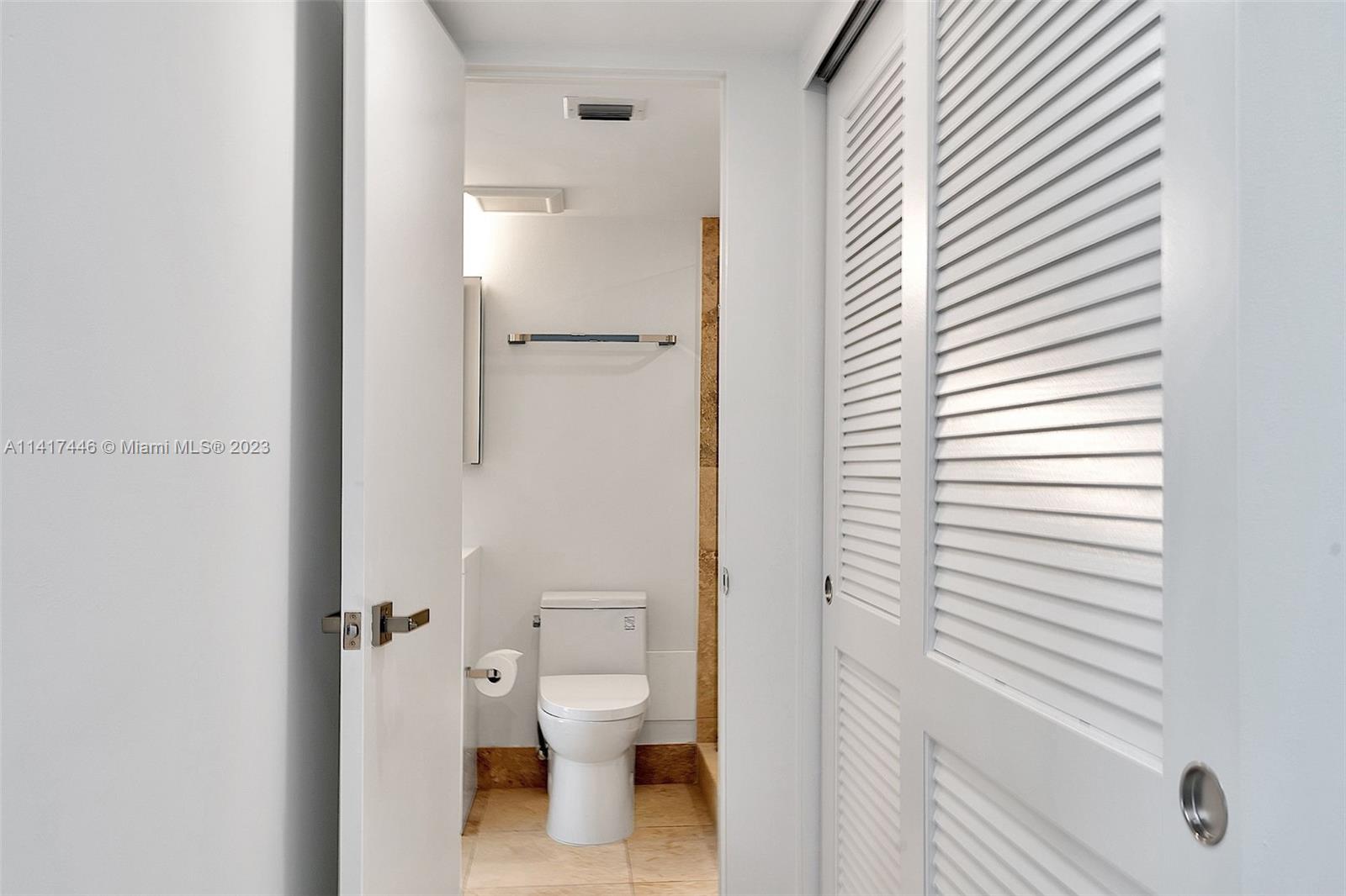 NINE ISLAND AVENUE CONDO - Residential Lease