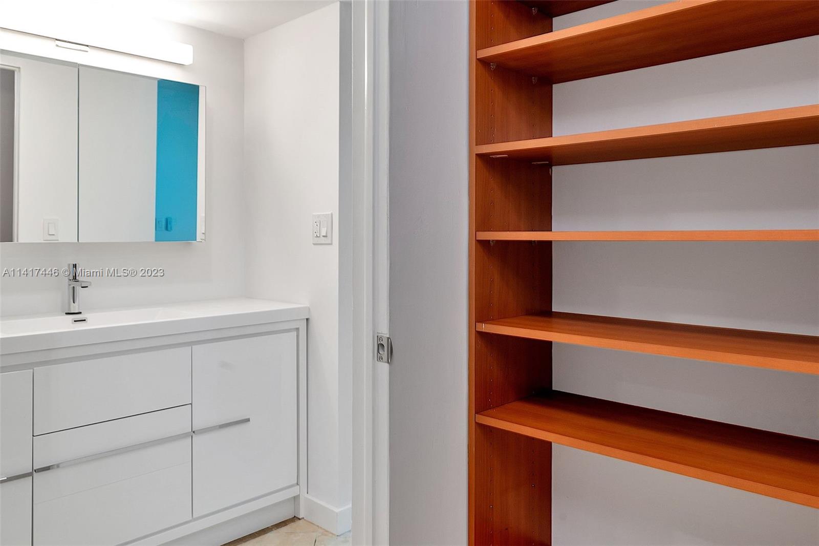 NINE ISLAND AVENUE CONDO - Residential Lease