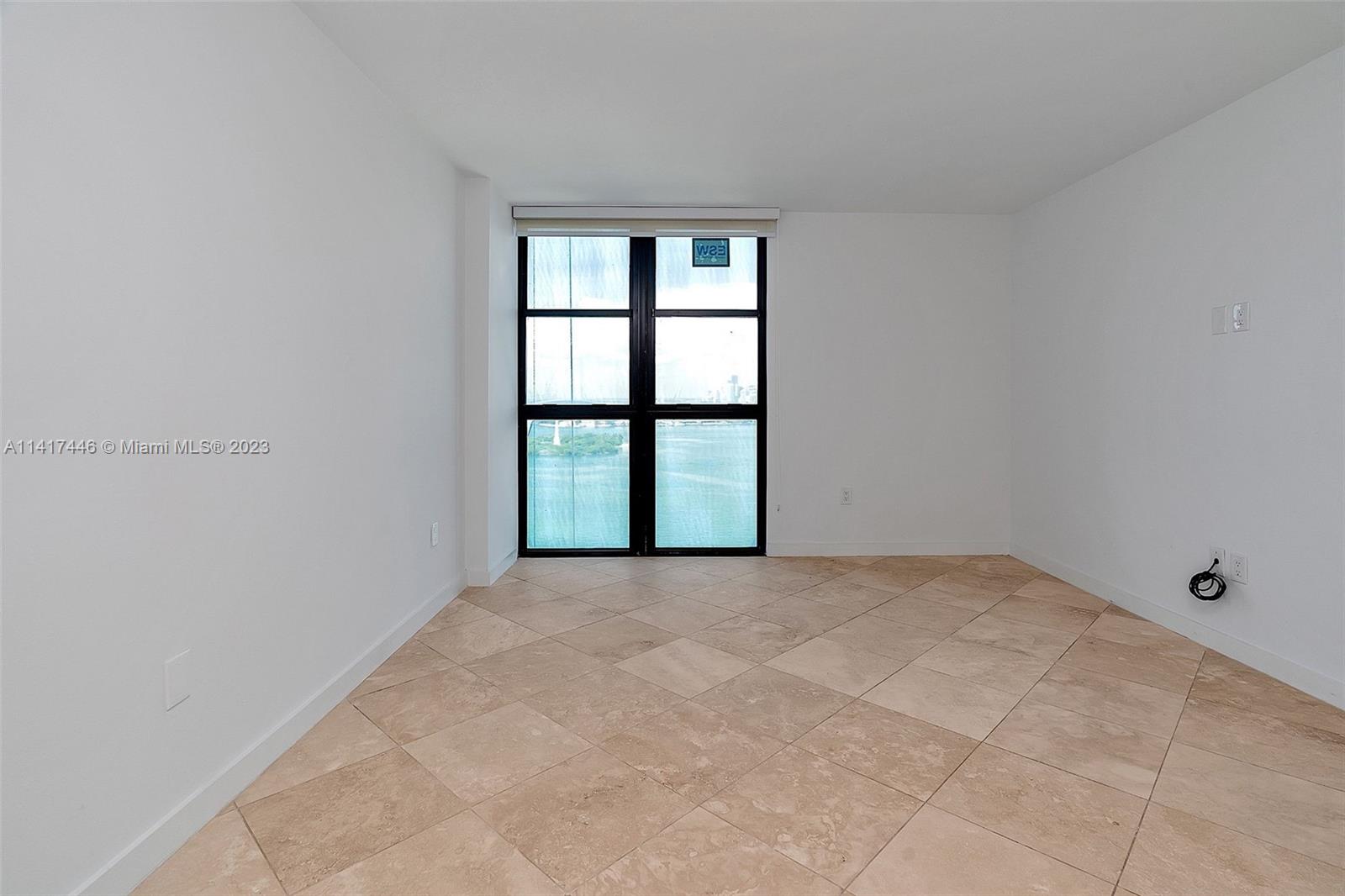 NINE ISLAND AVENUE CONDO - Residential Lease