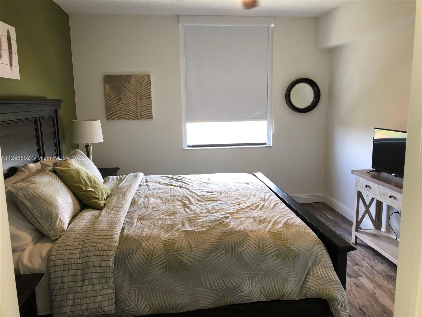 REGENT PARK CONDO - Residential