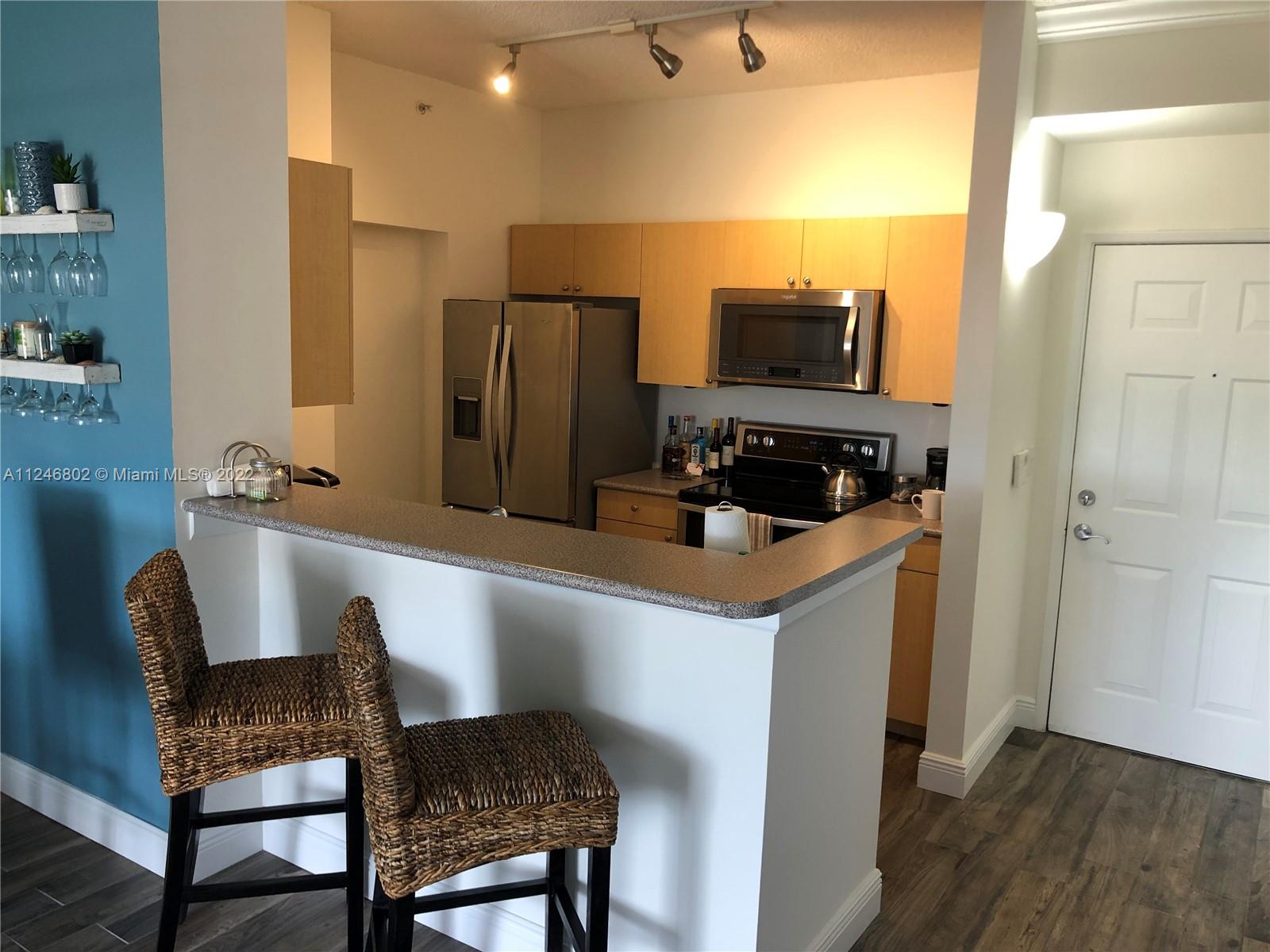 REGENT PARK CONDO - Residential