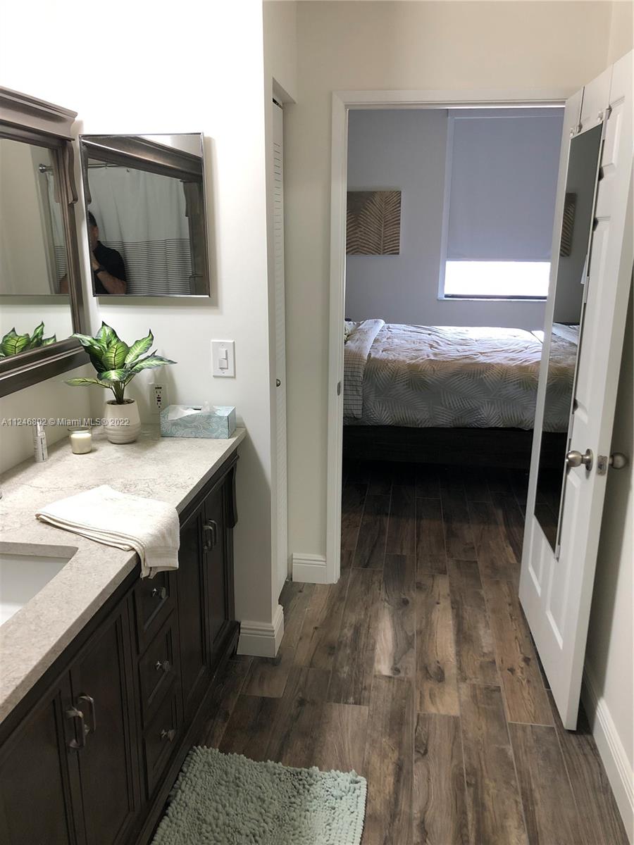 REGENT PARK CONDO - Residential