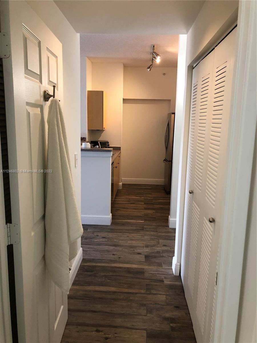 REGENT PARK CONDO - Residential