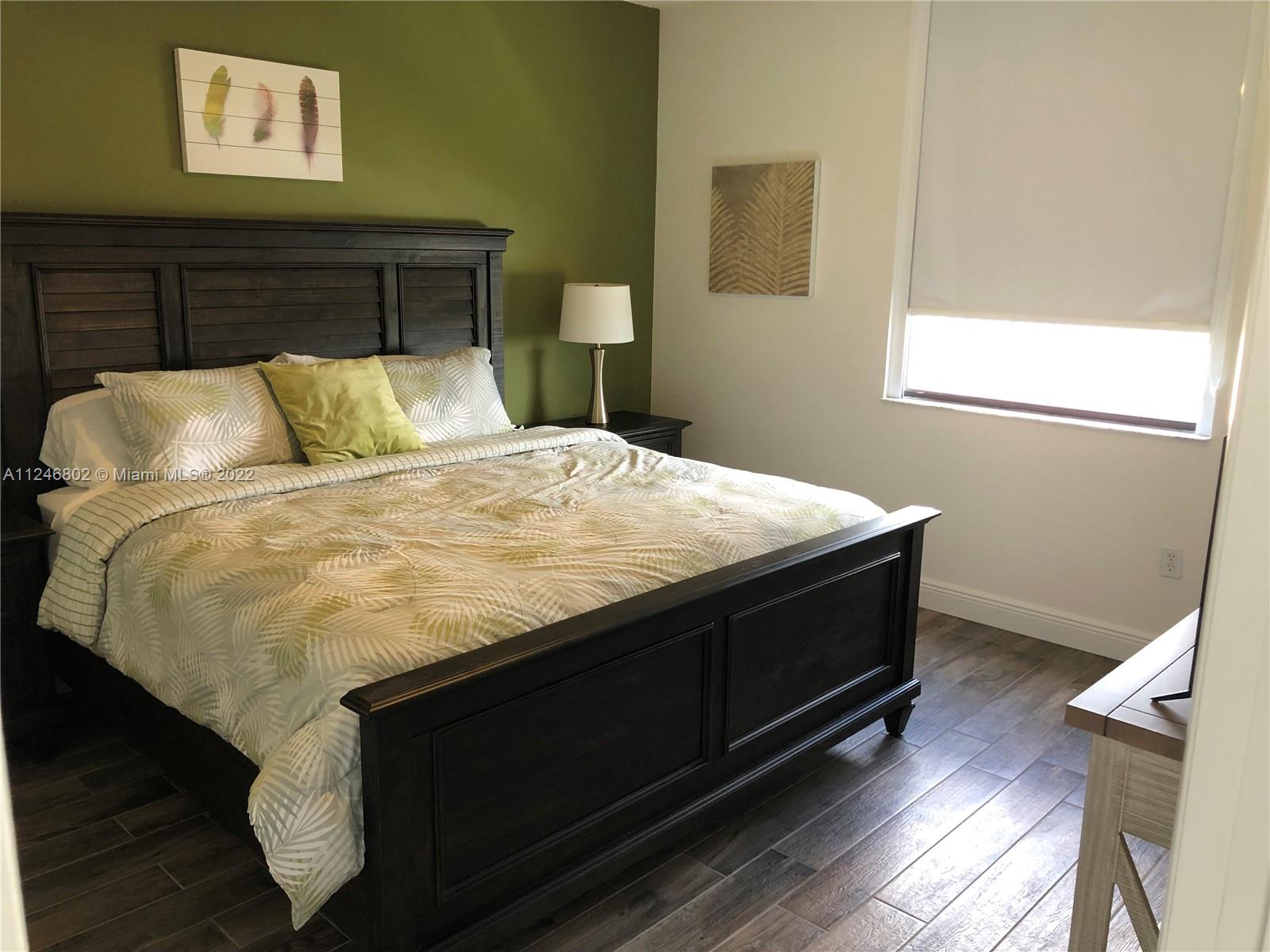 REGENT PARK CONDO - Residential