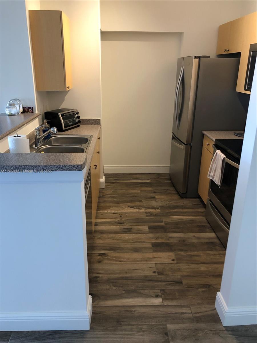 REGENT PARK CONDO - Residential
