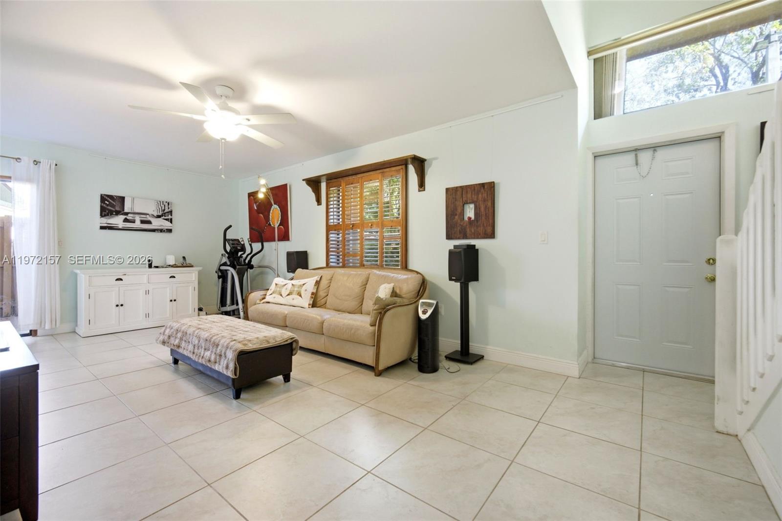 GREENGLADES CONDO 1 - Residential