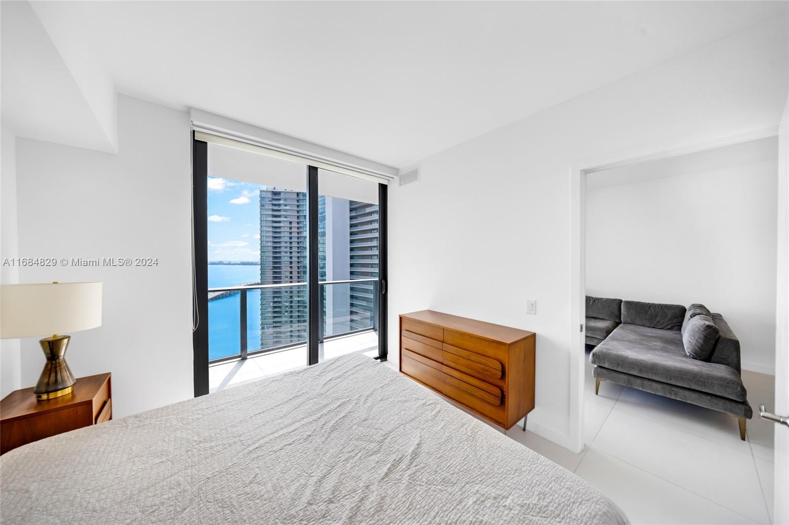 PARAISO BAYVIEWS CONDO - Residential Lease