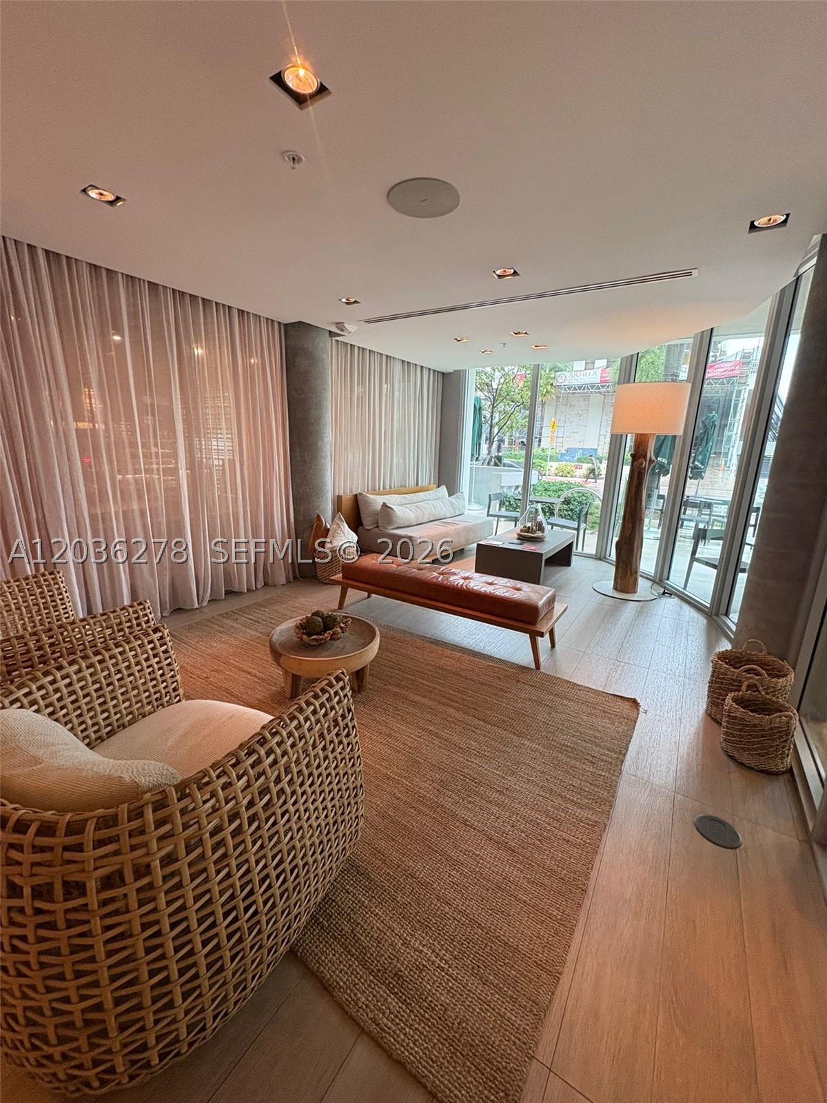 6080 COLLINS CONDO - Residential