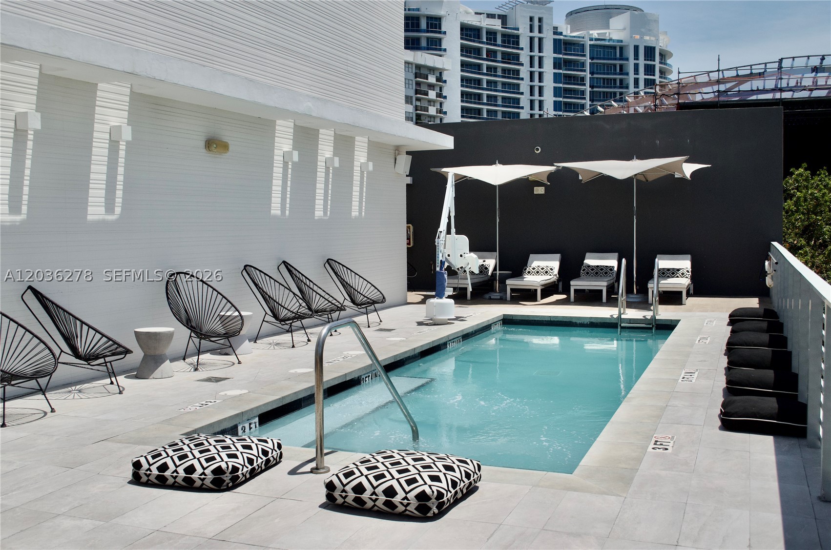 6080 COLLINS CONDO - Residential