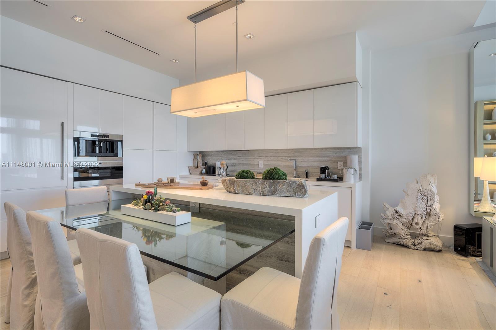 1 Hotel & Homes - Residential