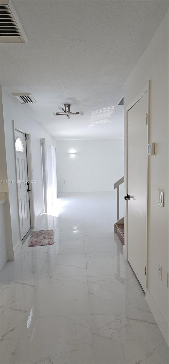 MERIDIAN PARK - Residential Lease