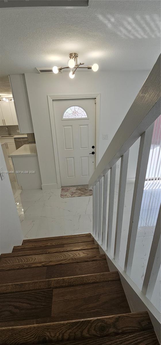 MERIDIAN PARK - Residential Lease
