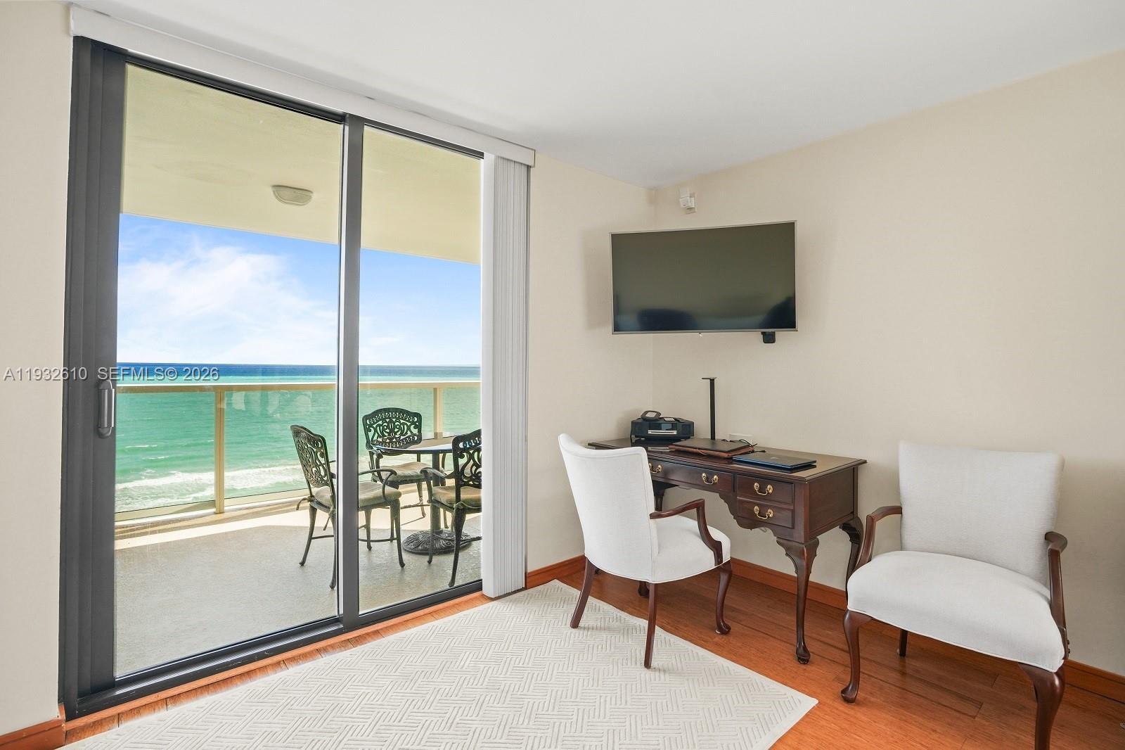 MAR DEL PLATA CONDO - Residential