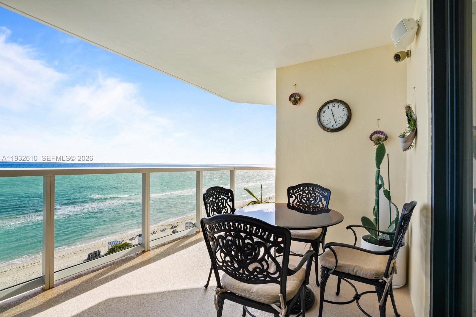 MAR DEL PLATA CONDO - Residential