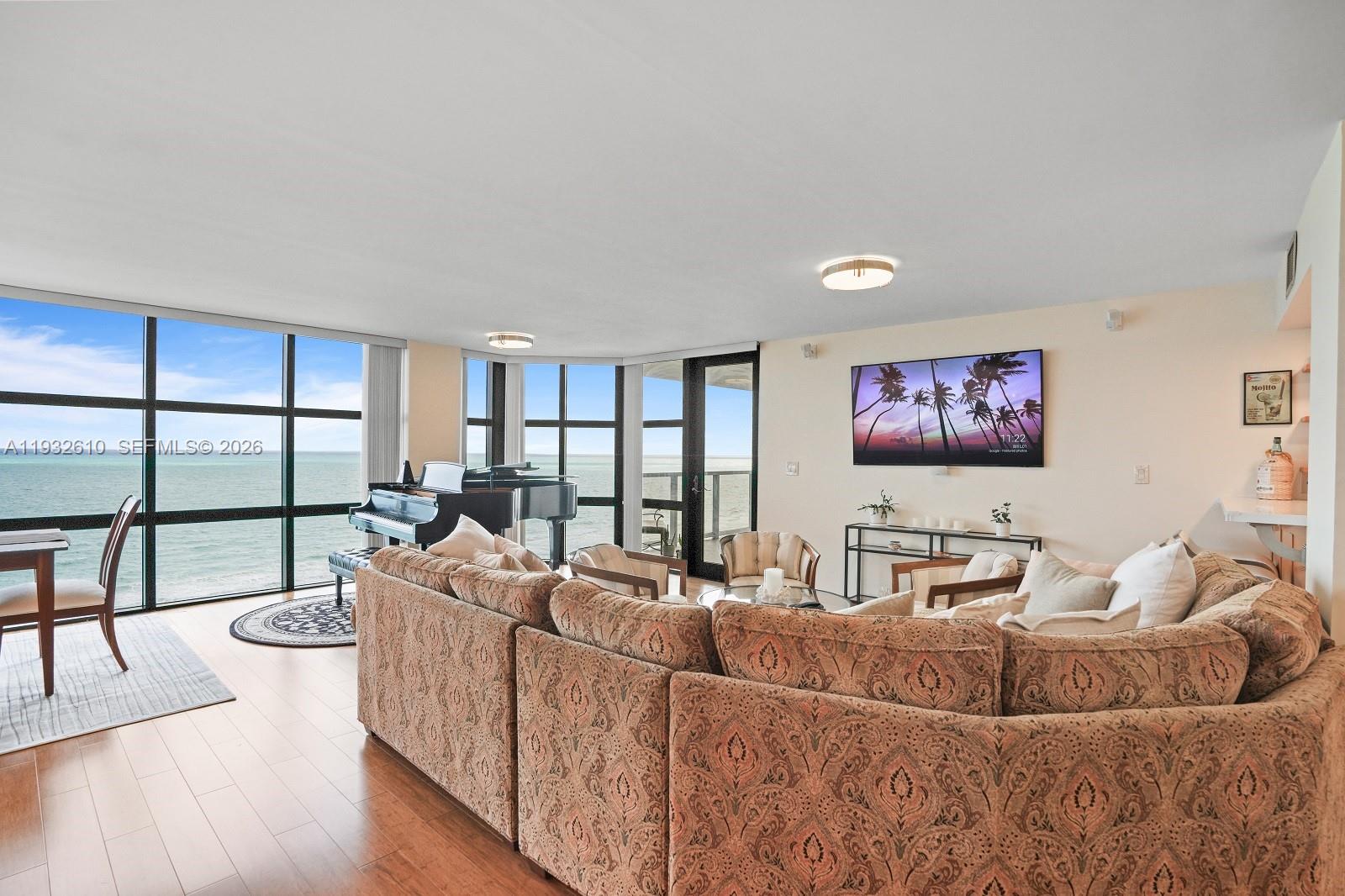 MAR DEL PLATA CONDO - Residential