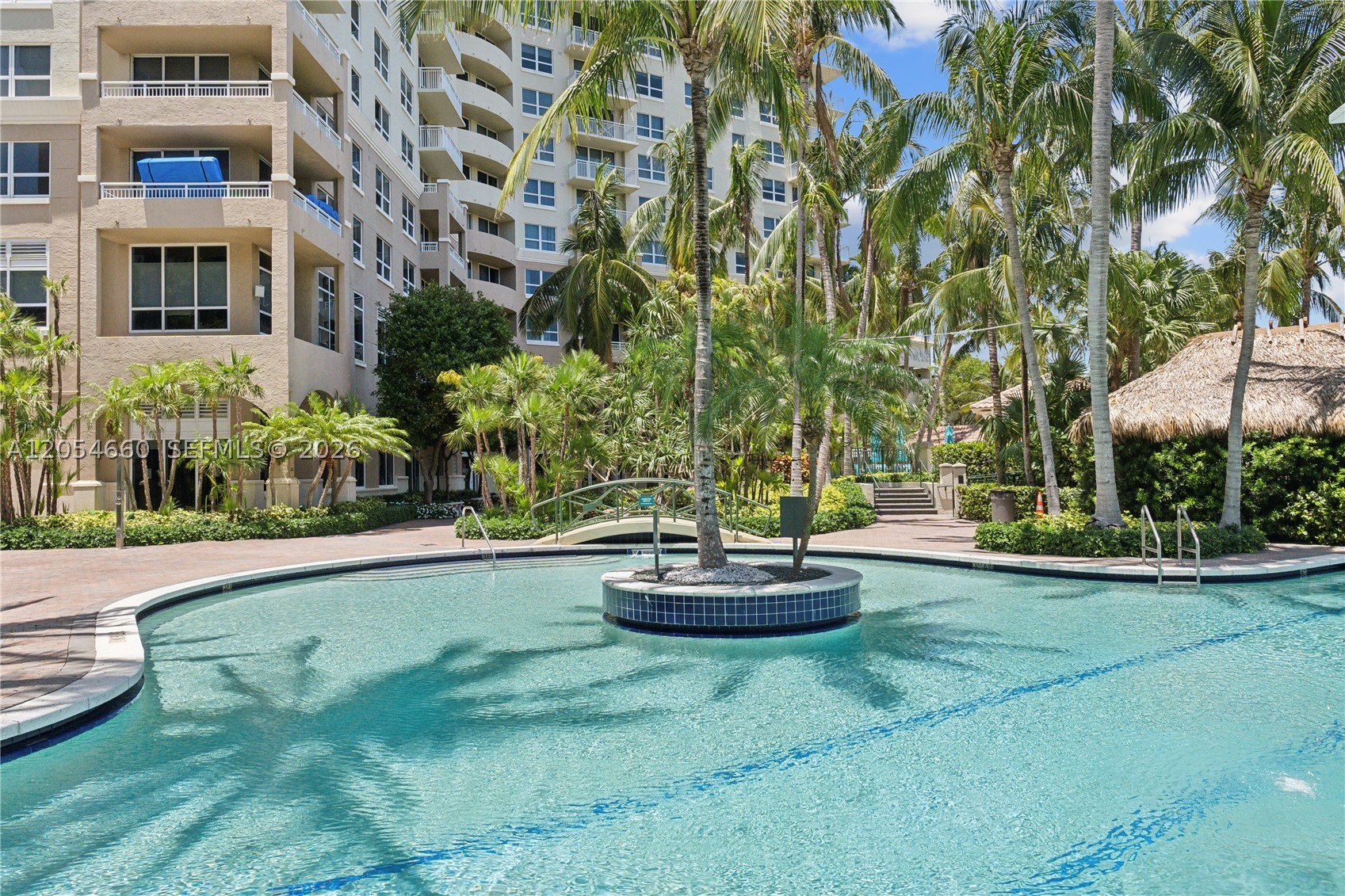TURNBERRY ON THE GREEN - Residential