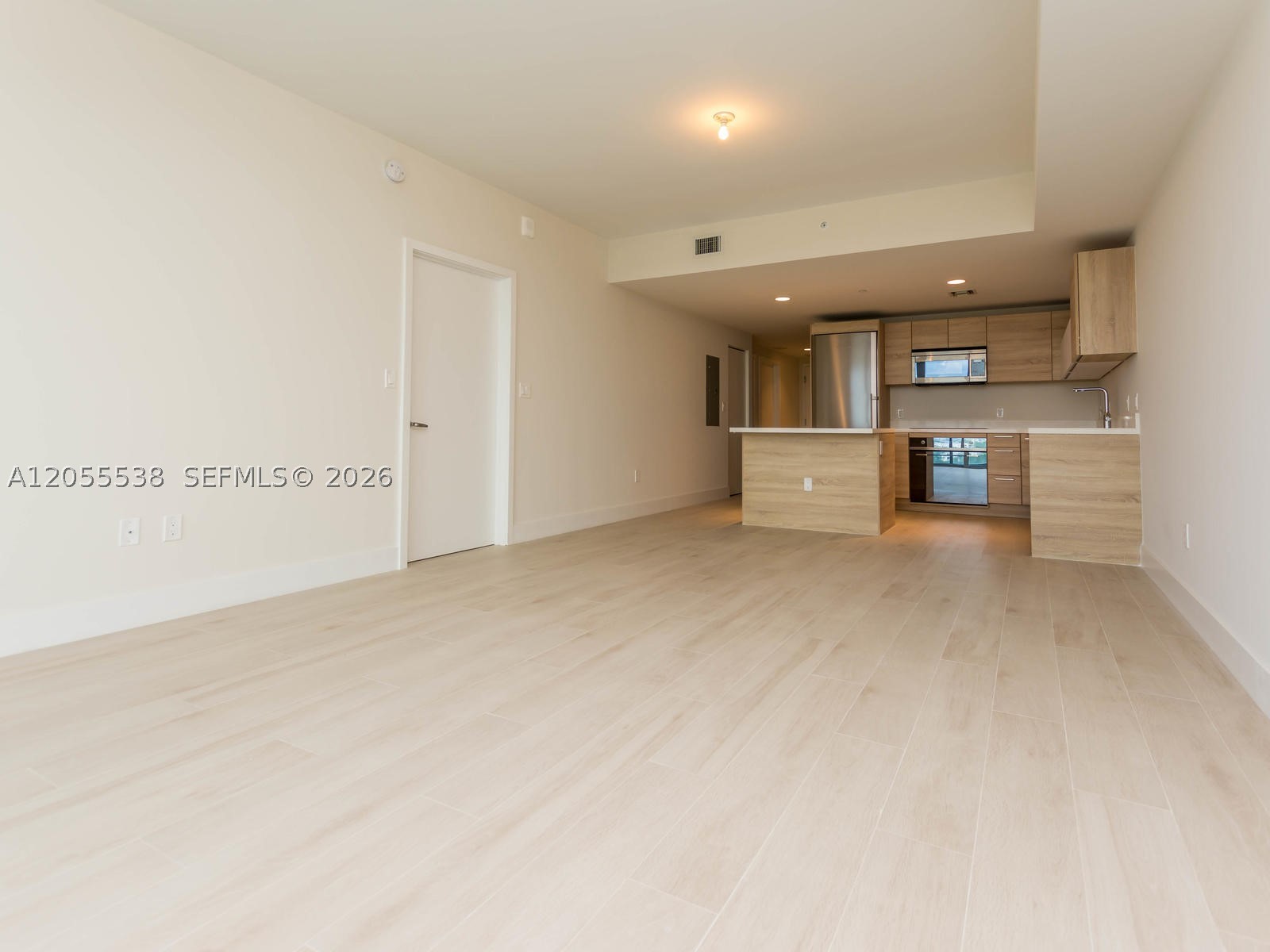 THE HARBOUR NORTH CONDO - Residential