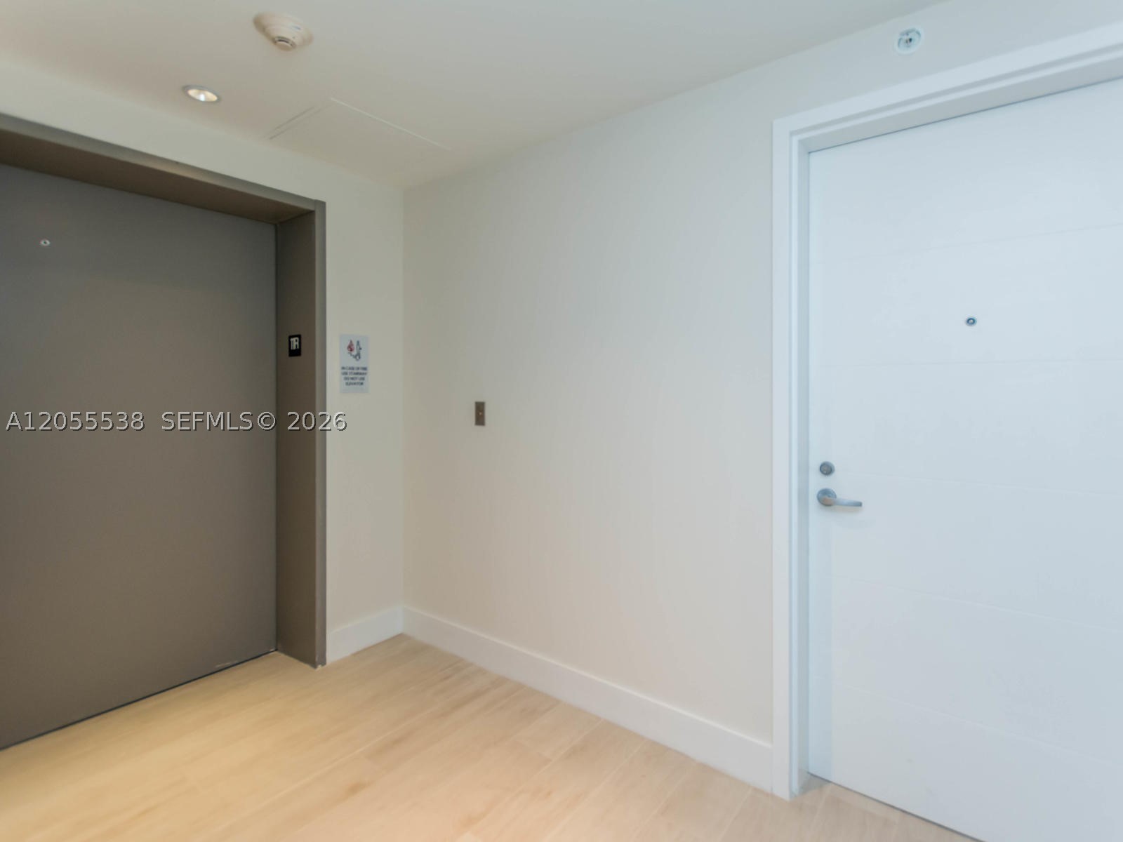 THE HARBOUR NORTH CONDO - Residential