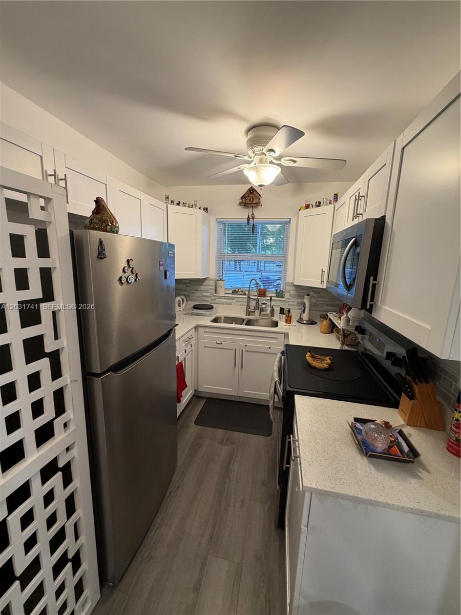 Astor condominium - Residential