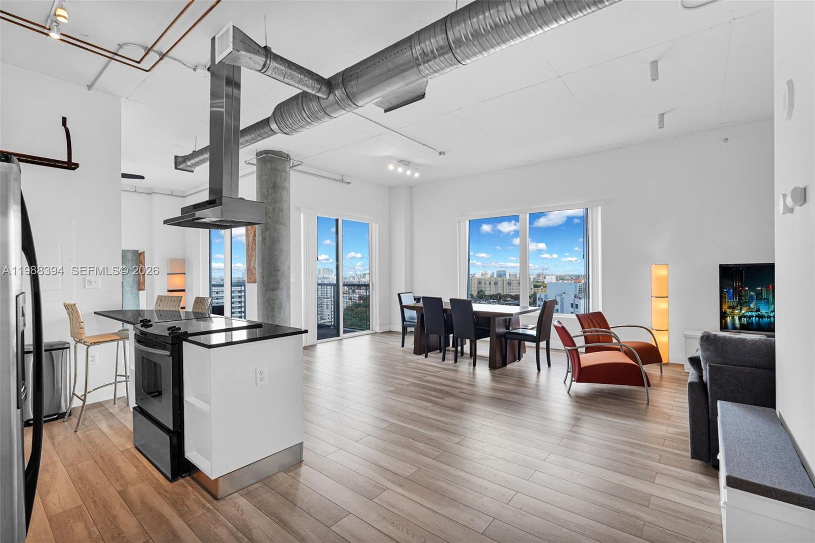 NEO CONDO - Residential