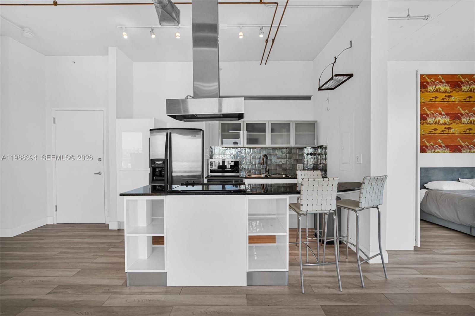 NEO CONDO - Residential