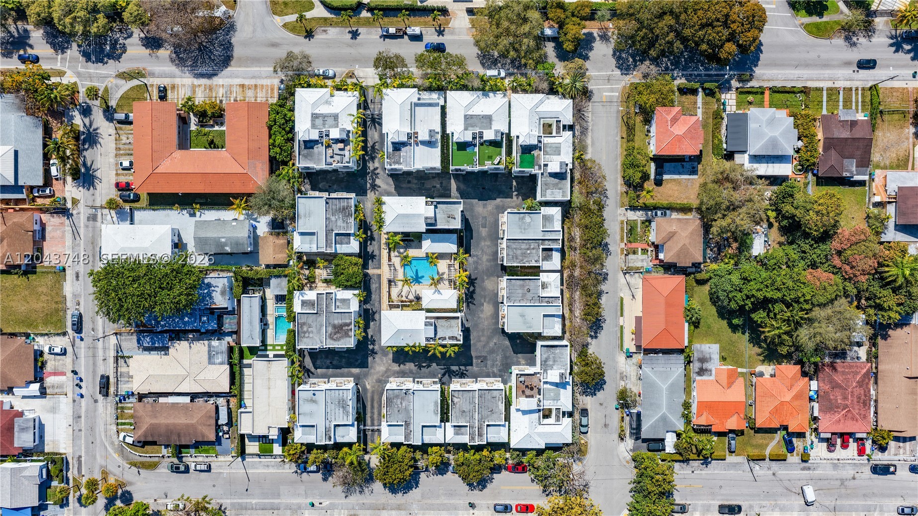 ROADS END VILLAGE CONDO - Residential