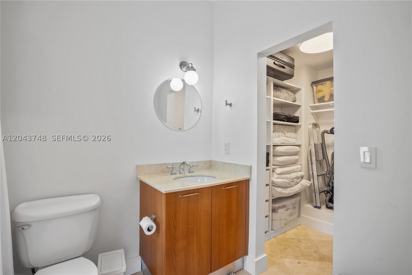 ROADS END VILLAGE CONDO - Residential