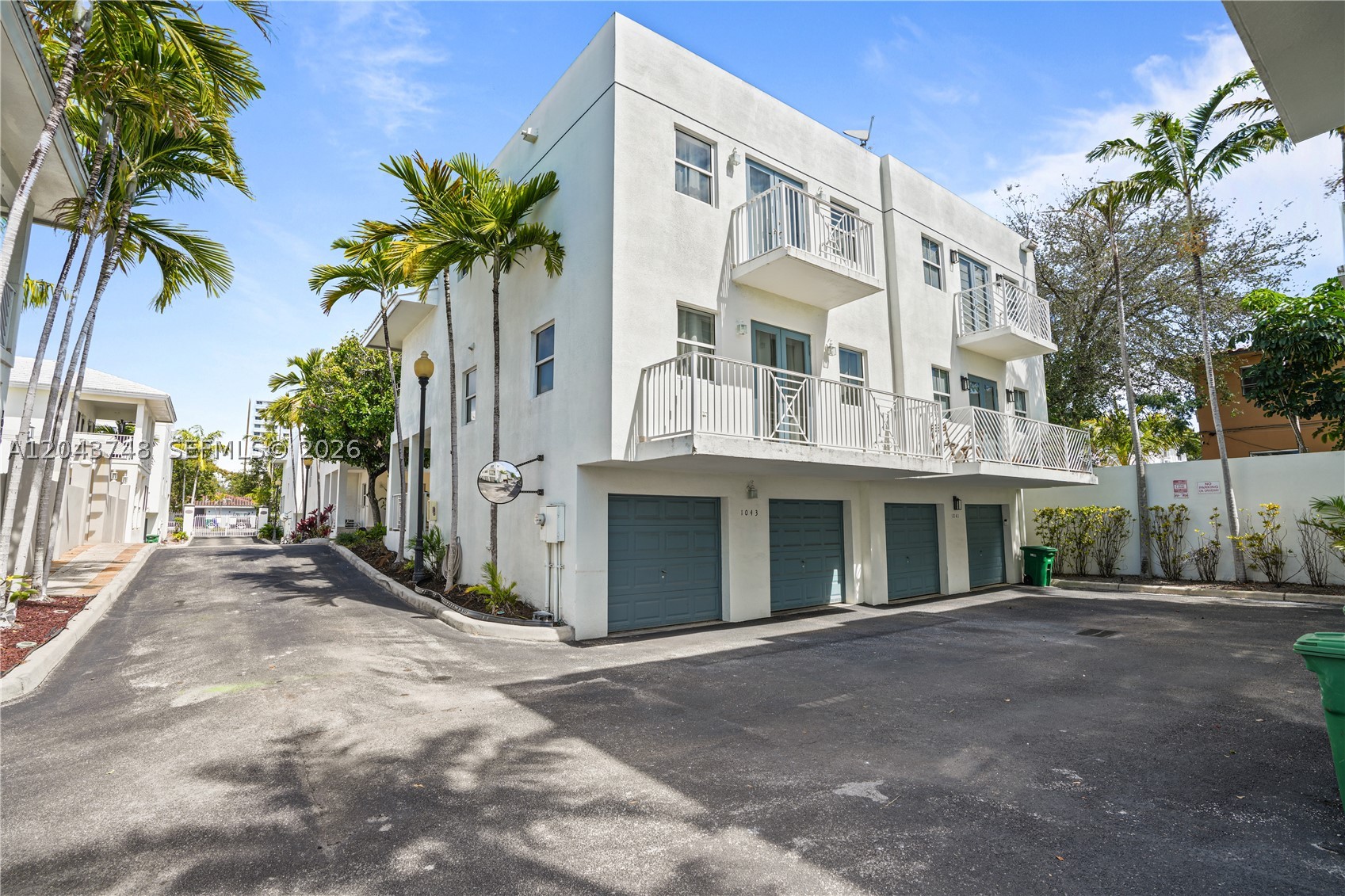 ROADS END VILLAGE CONDO - Residential