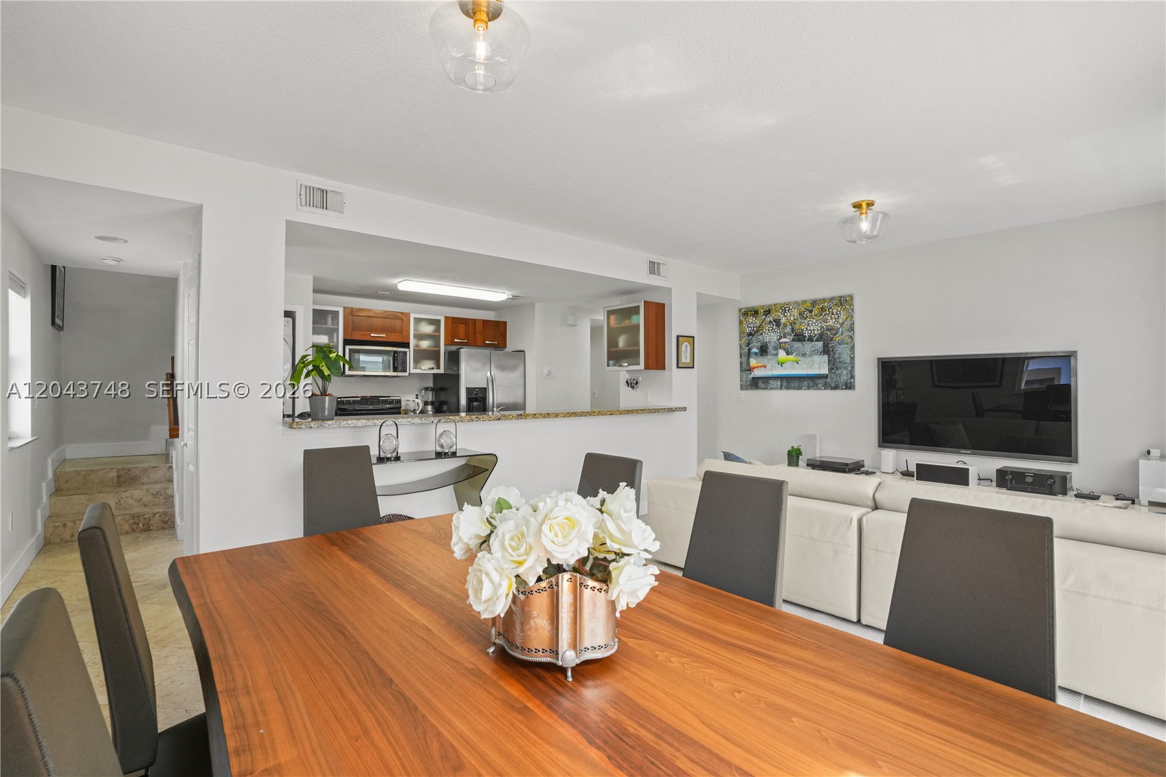 ROADS END VILLAGE CONDO - Residential