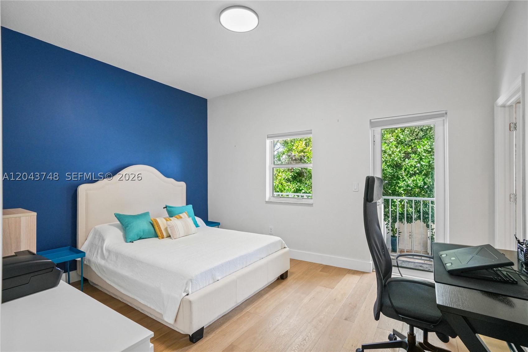 ROADS END VILLAGE CONDO - Residential