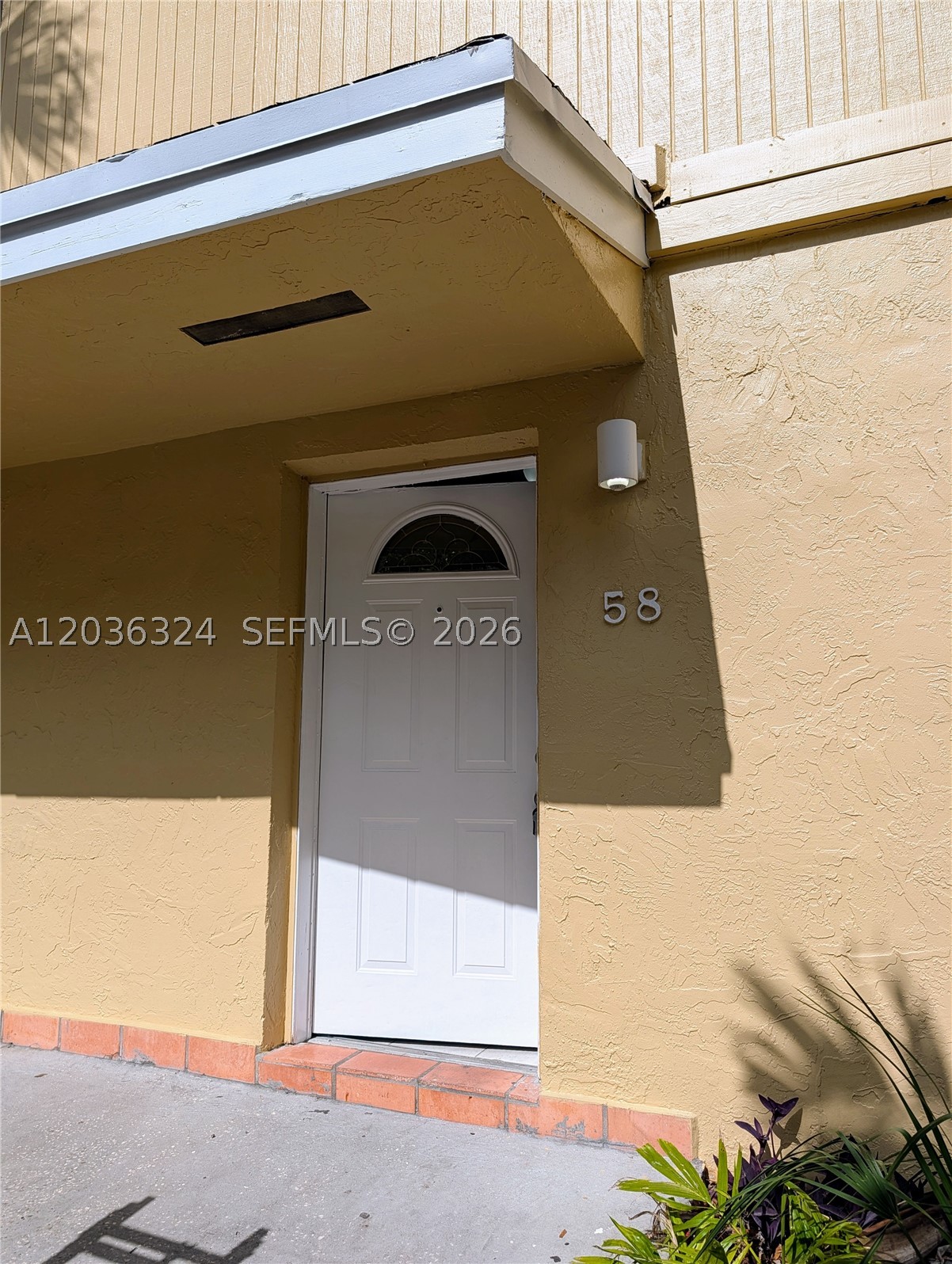 MOWRY VILLAS - Residential Lease