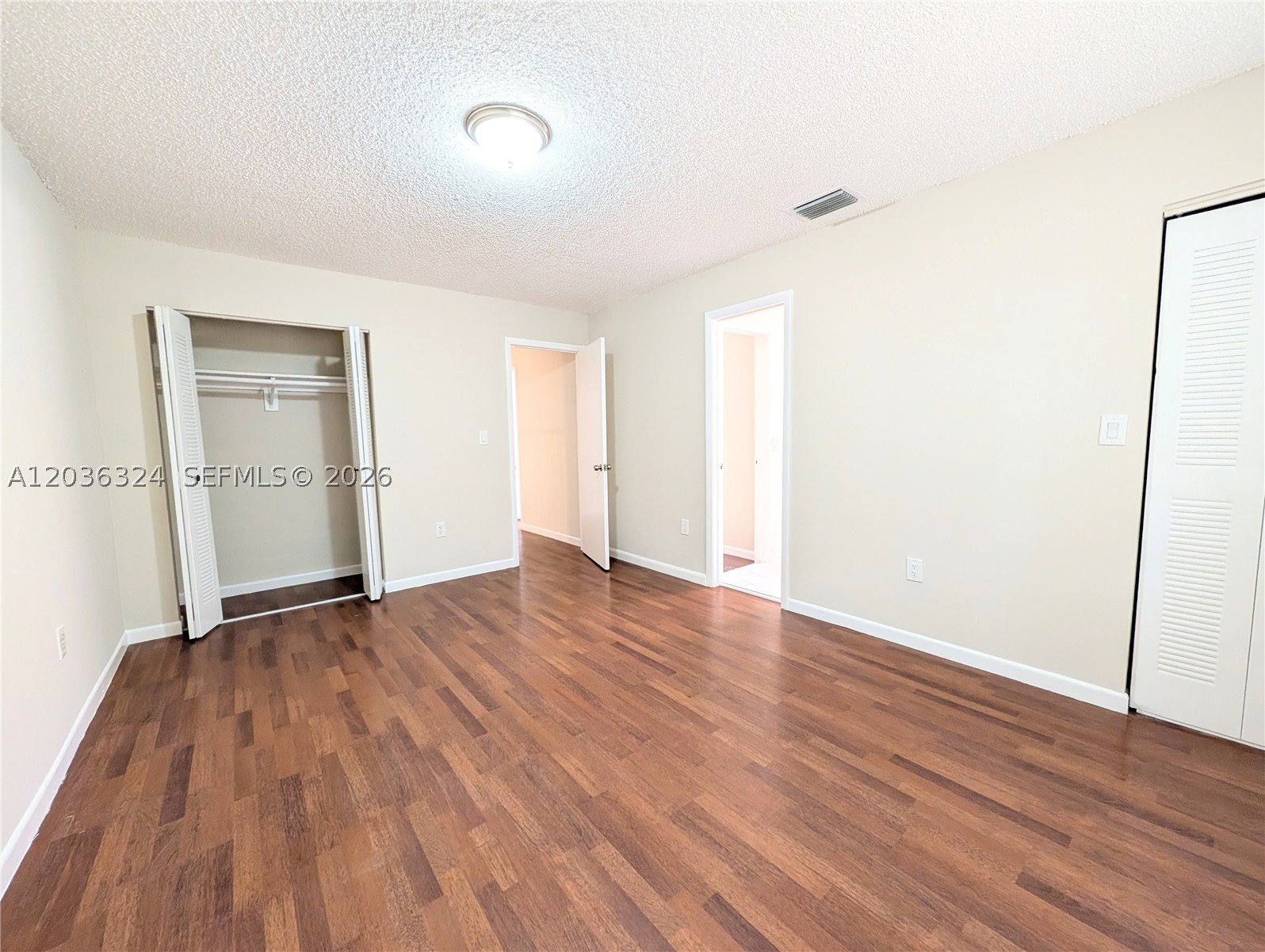 MOWRY VILLAS - Residential Lease