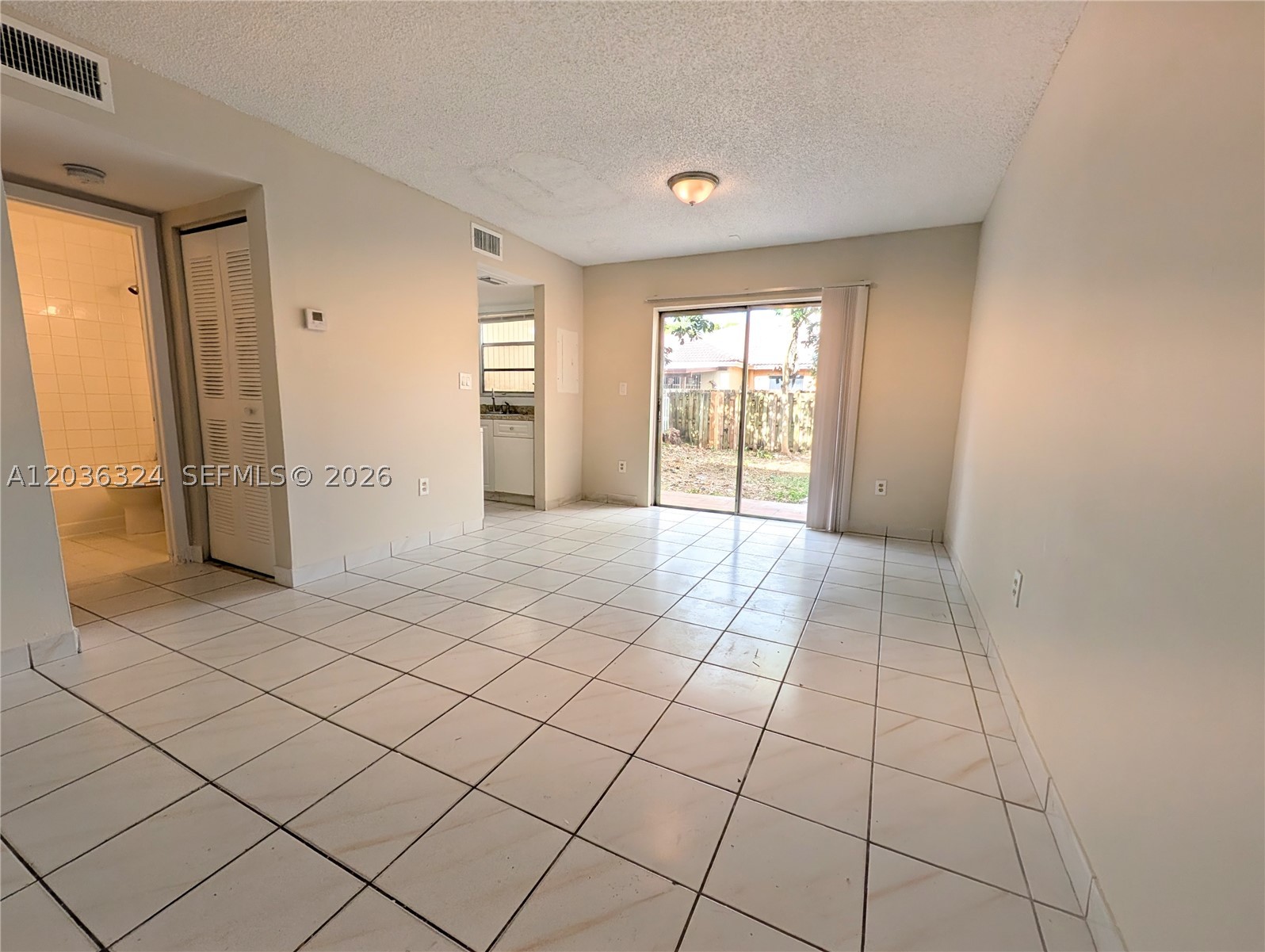 MOWRY VILLAS - Residential Lease