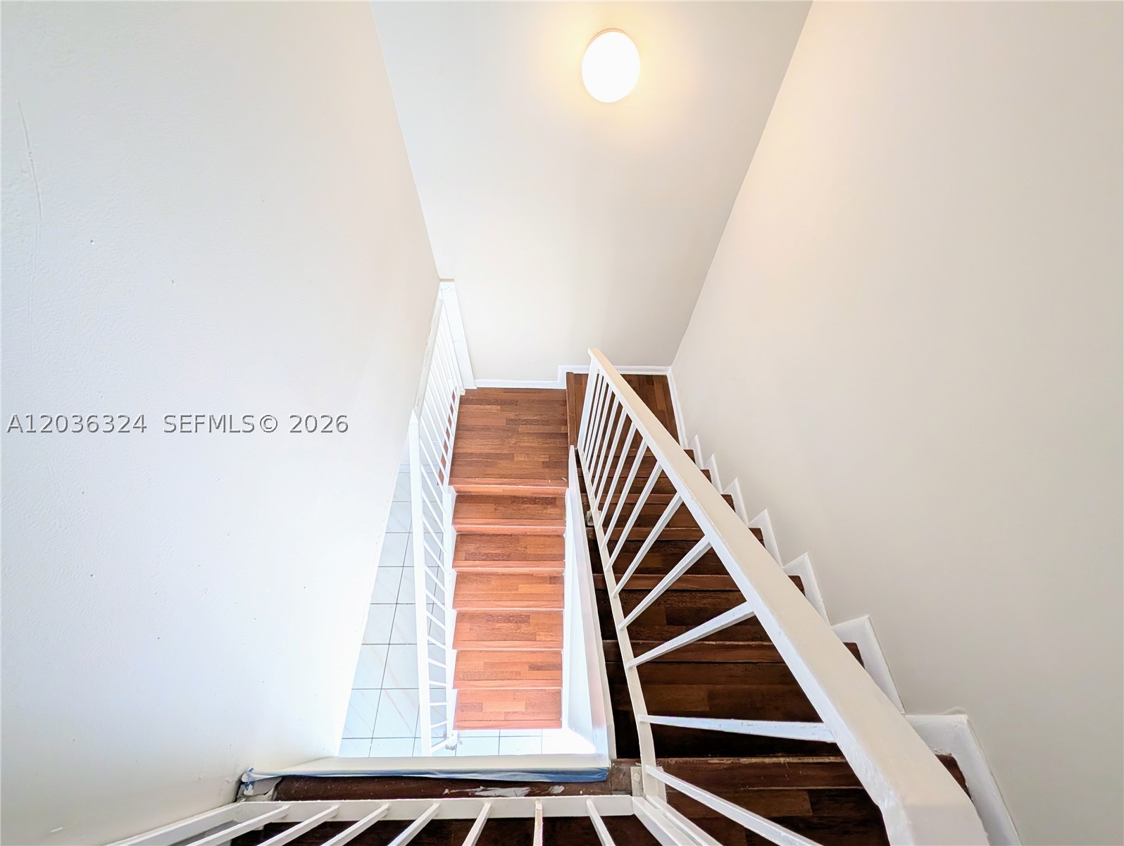 MOWRY VILLAS - Residential Lease