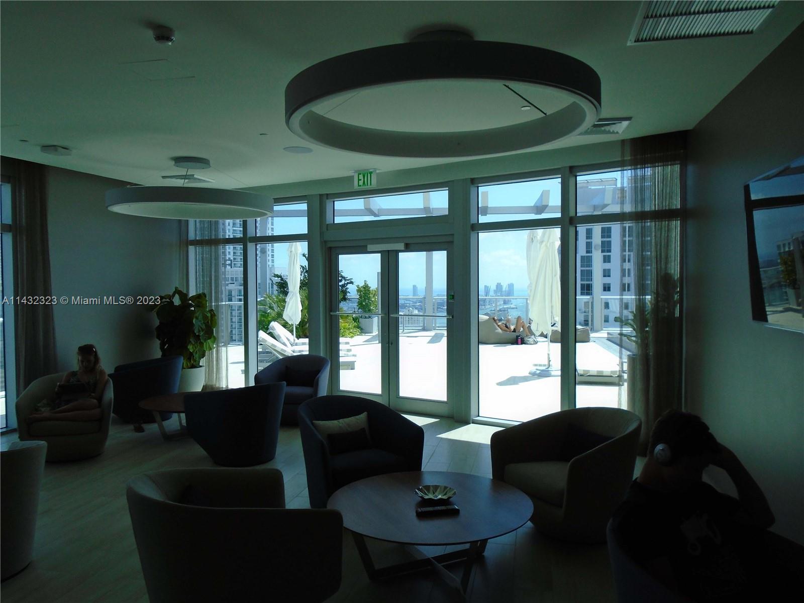 1100 MILLECENTO RESIDENCE - Residential Lease