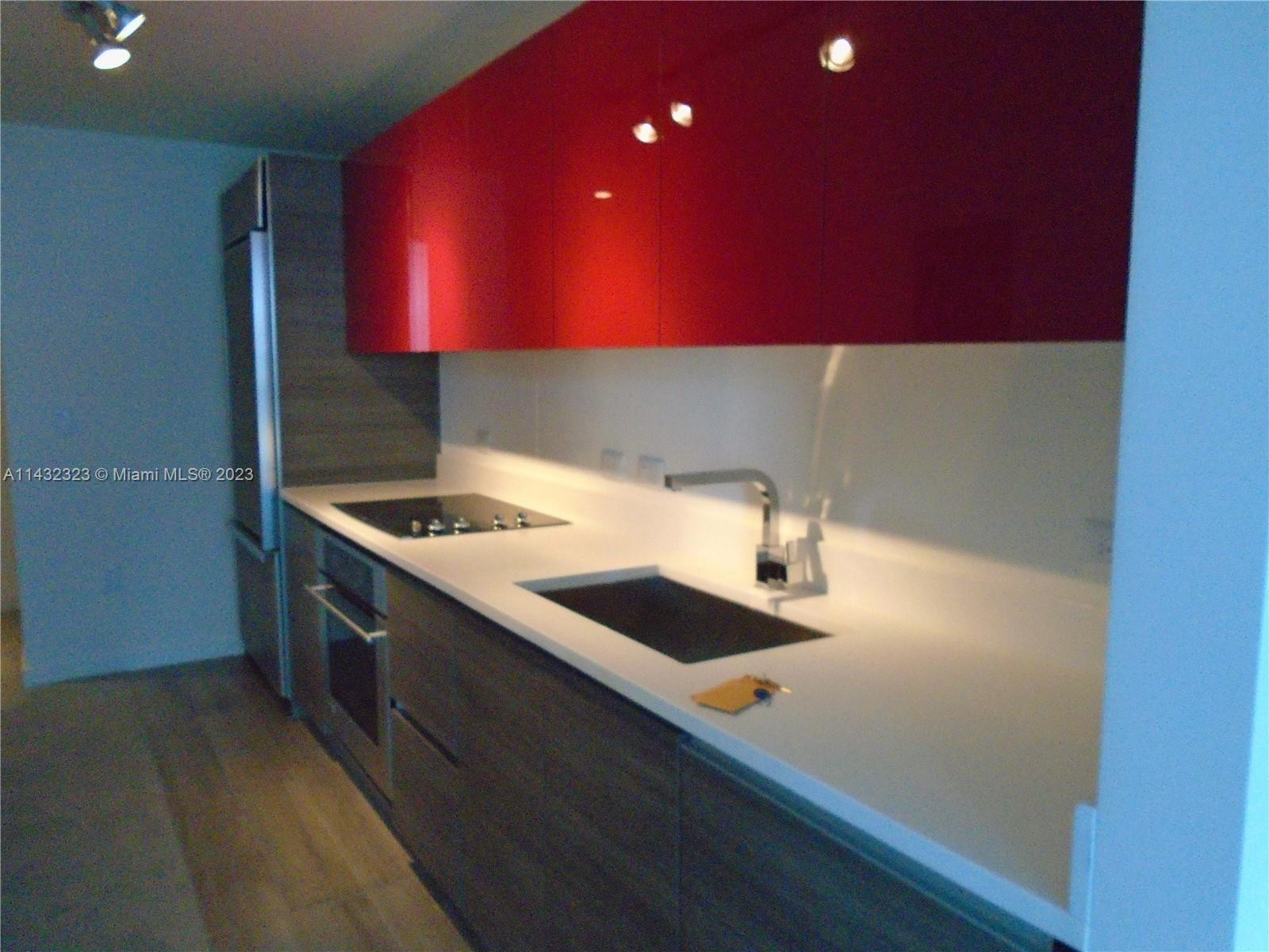 1100 MILLECENTO RESIDENCE - Residential Lease