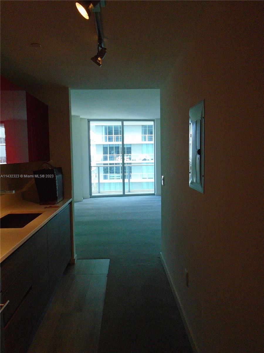 1100 MILLECENTO RESIDENCE - Residential Lease