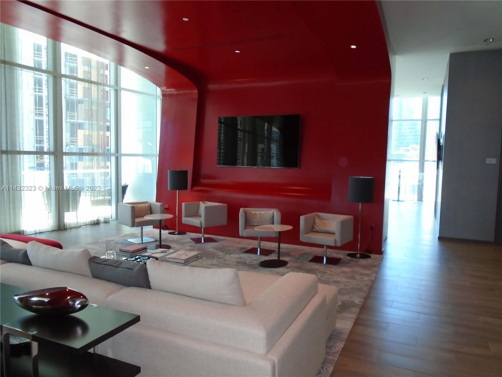 1100 MILLECENTO RESIDENCE - Residential Lease