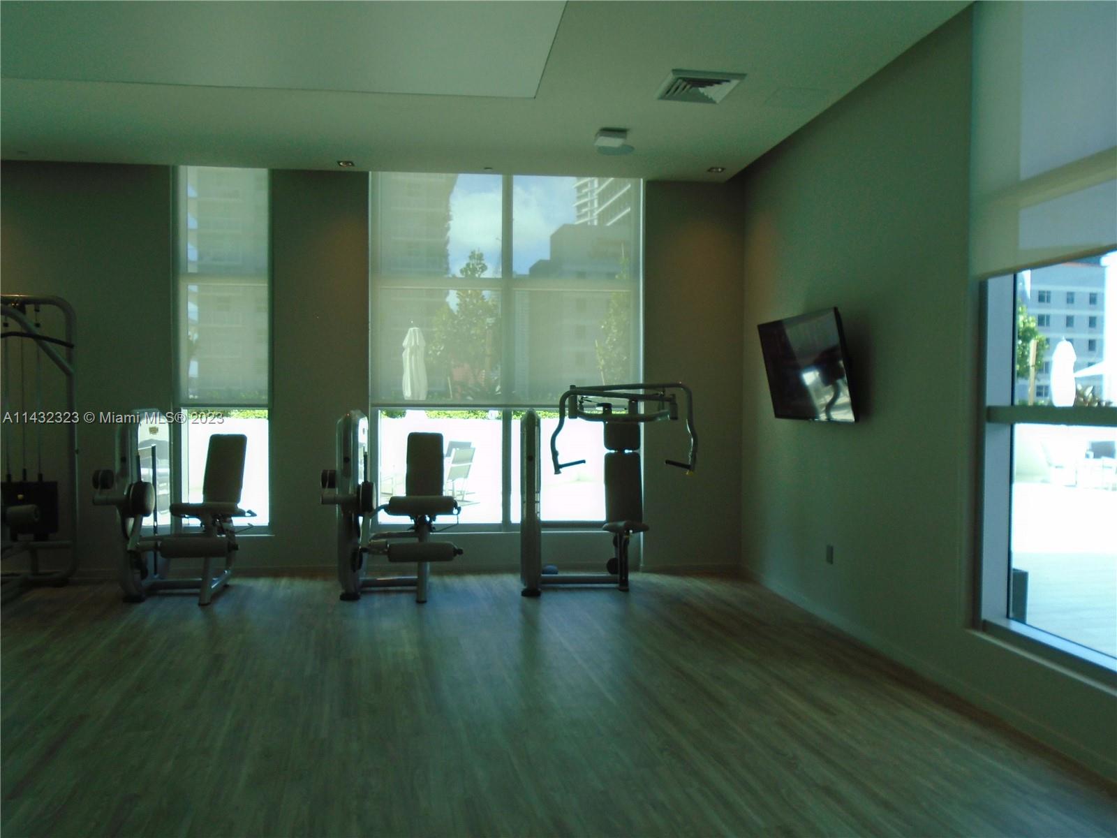 1100 MILLECENTO RESIDENCE - Residential Lease