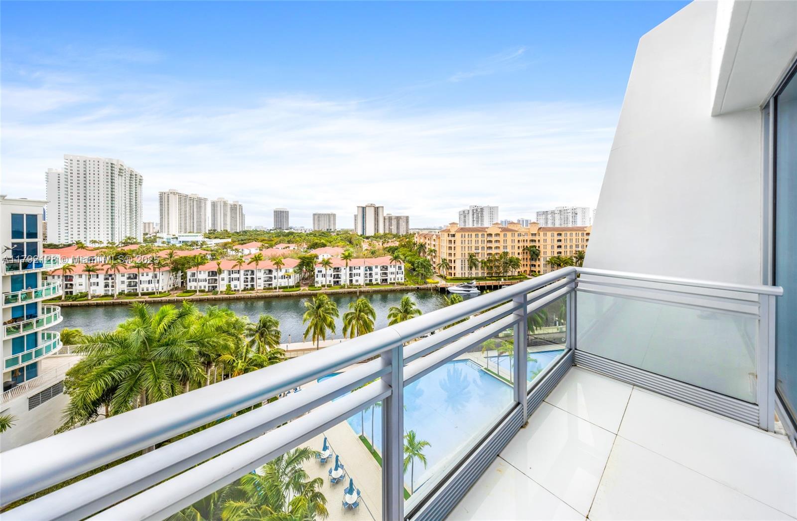ARTECH RESIDENCES AT AVEN - Residential Lease