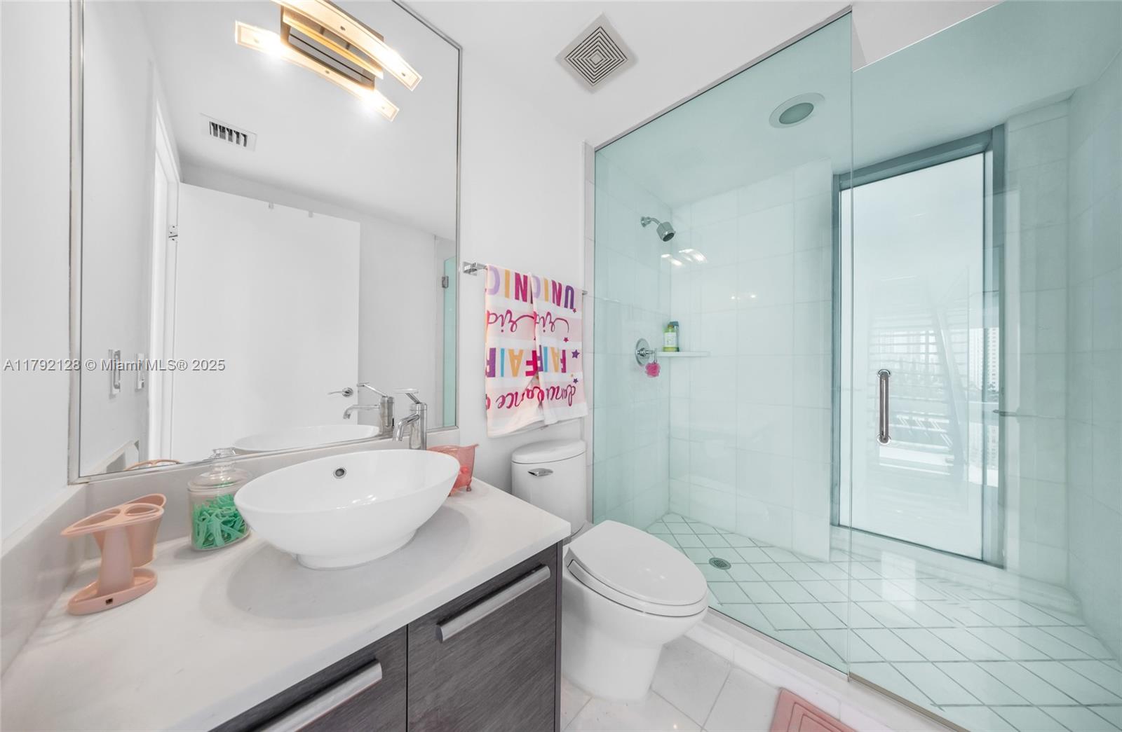 ARTECH RESIDENCES AT AVEN - Residential Lease