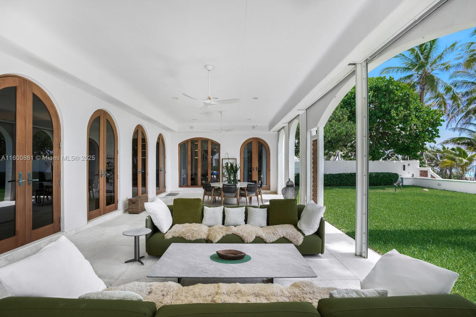GOLDEN BEACH SEC B - Residential
