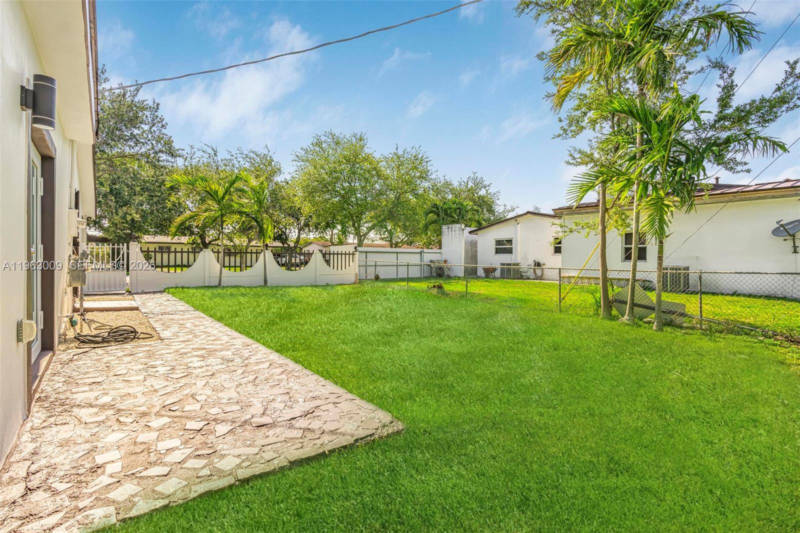 CORAL GABLES HEIGHTS - Residential Lease