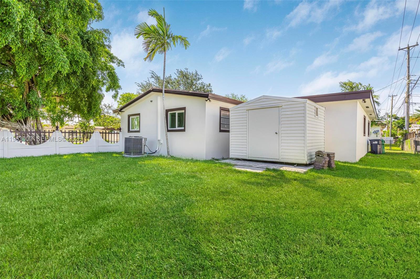 CORAL GABLES HEIGHTS - Residential Lease