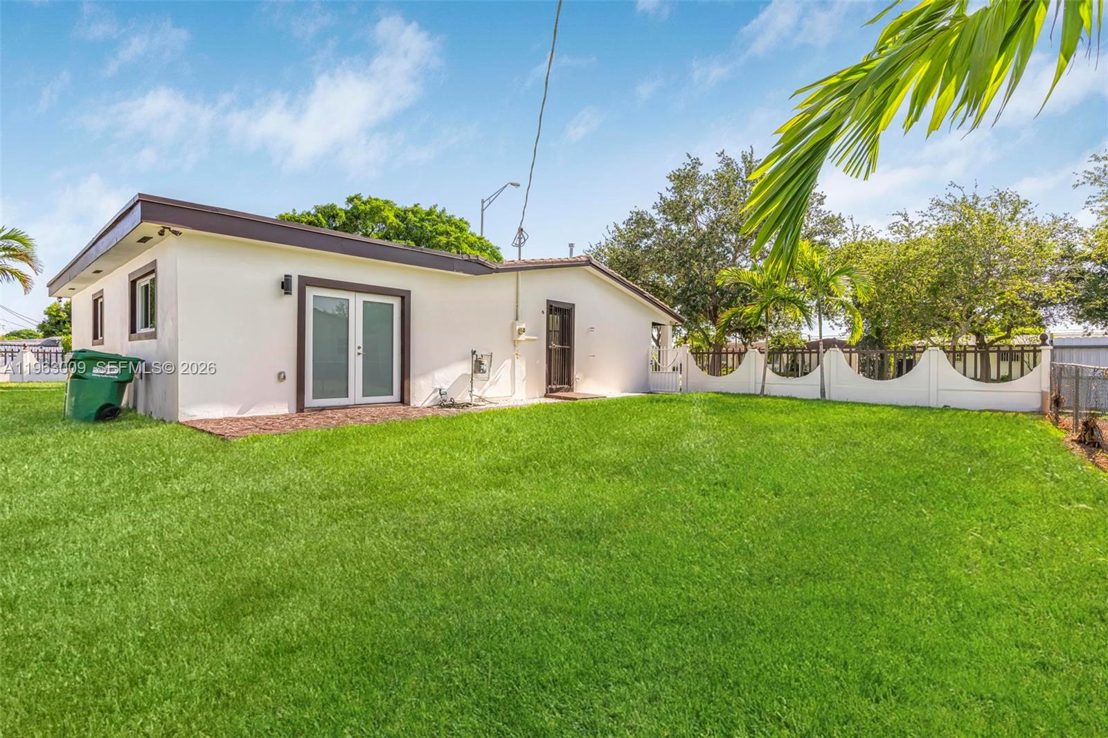 CORAL GABLES HEIGHTS - Residential Lease
